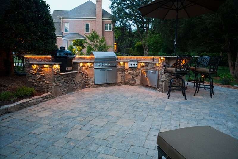 Outdoor Kitchen With Lighting Feature